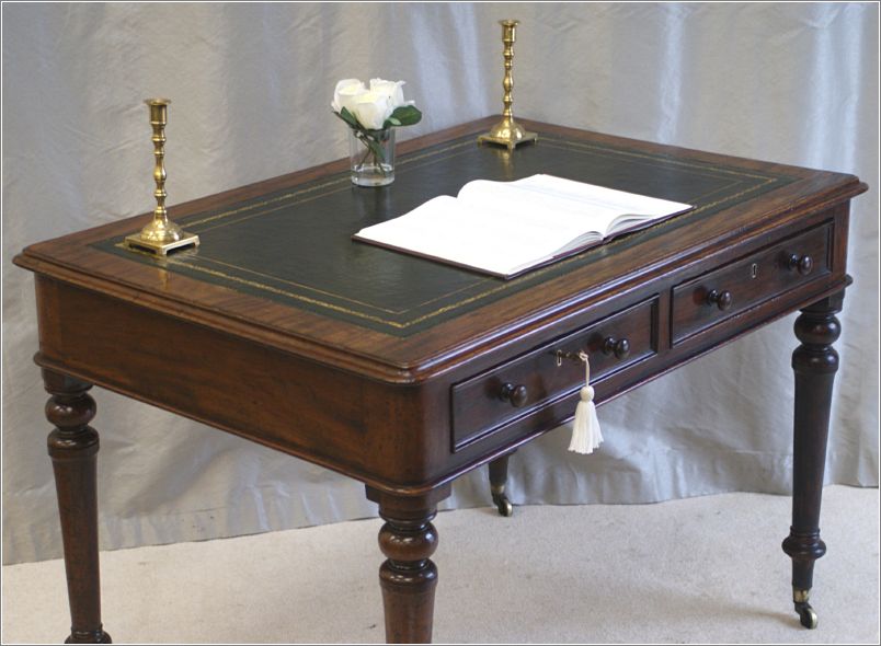 3037 Small Antique Georgian Writing Table (2)